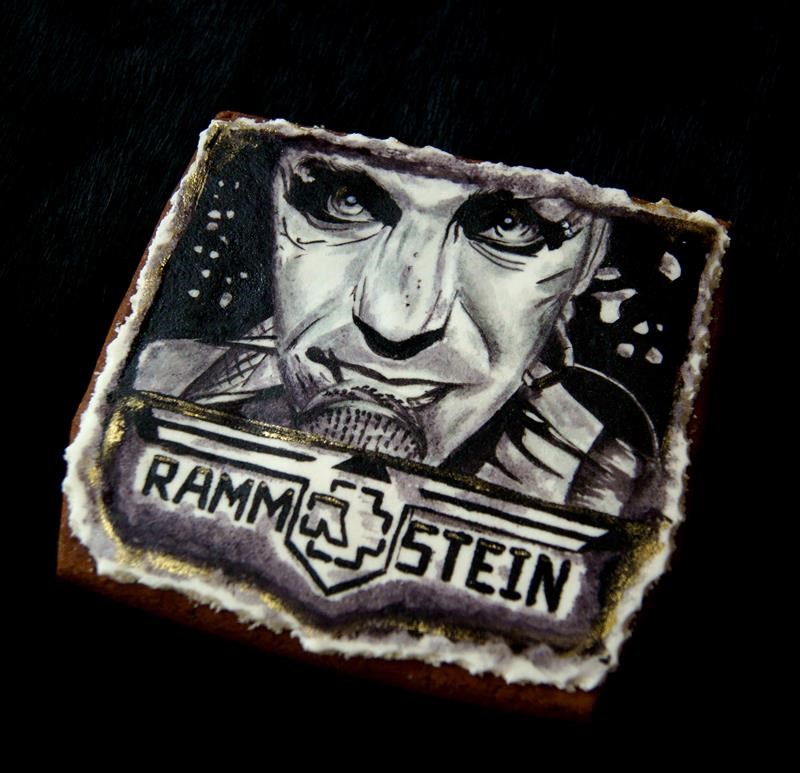 Расписной пряник "Rammstein"