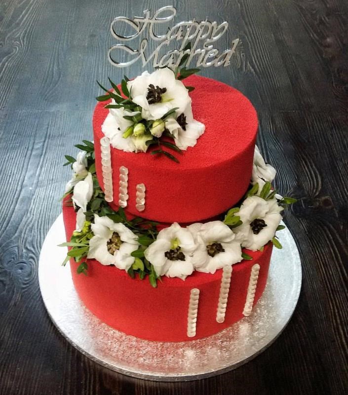 Торт на свадьбу «Красный бархат»