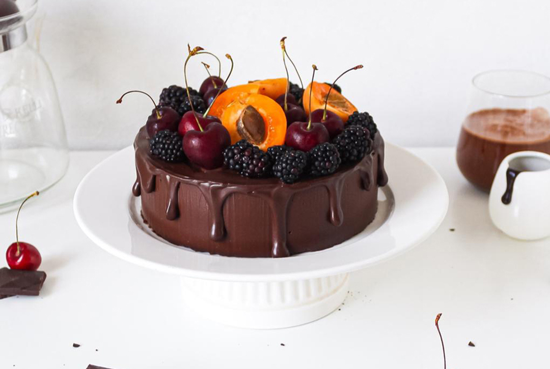 Веган-торт «Вишня в шоколаде» 