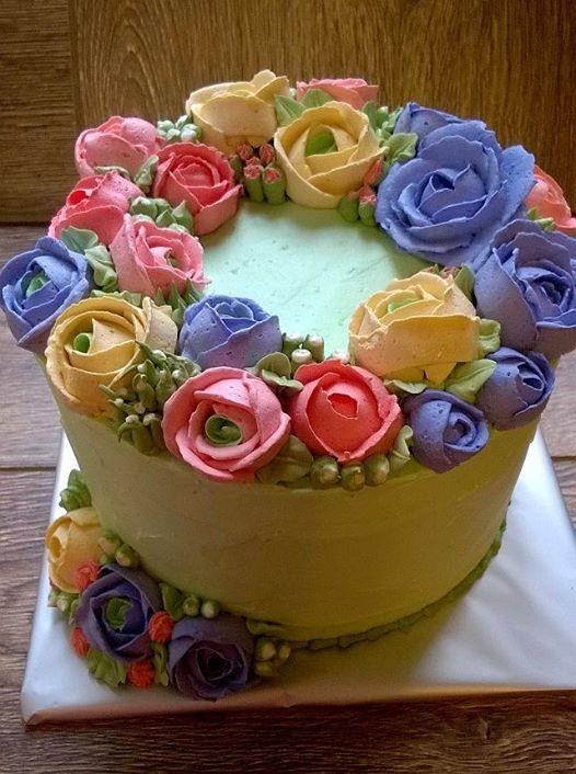 Торт "Цветочный веночек"