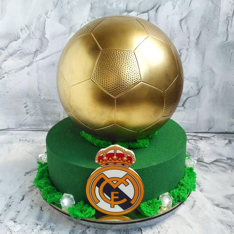 Детский торт для будущего футболиста