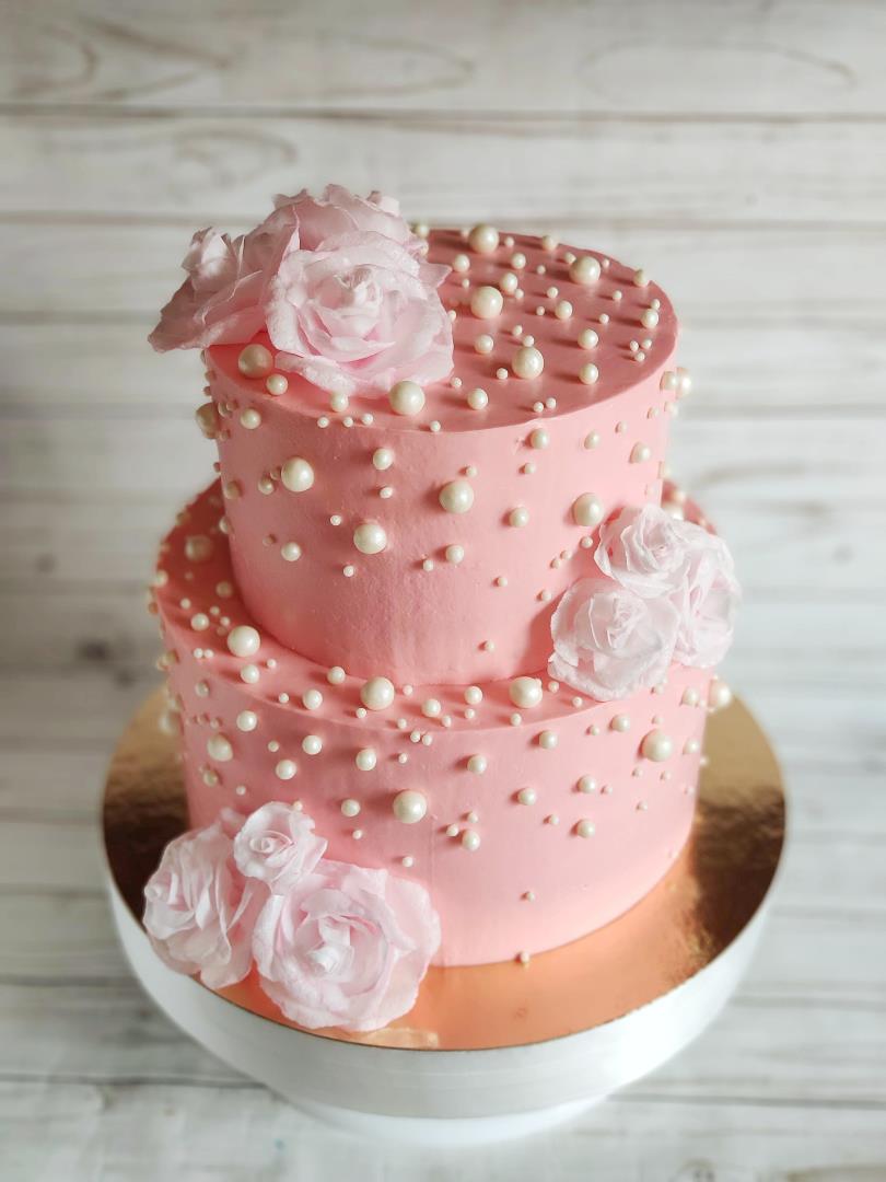 торт с вафельными цветами